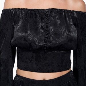 ASTR Jonas Satin Top | Noir